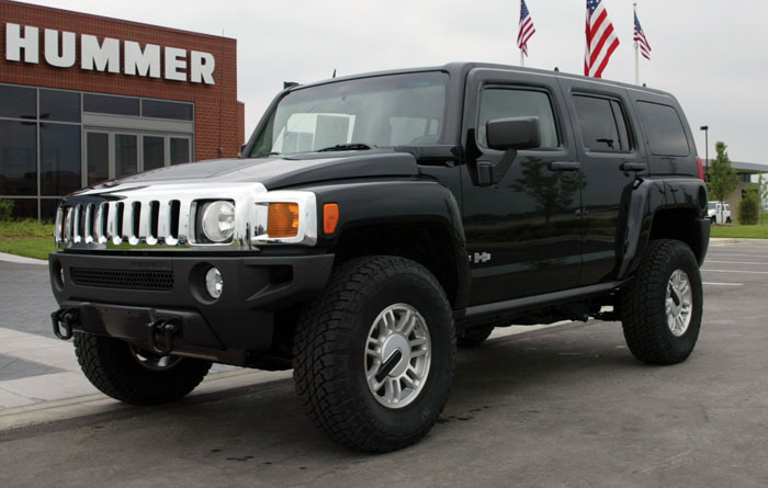 Hummer H3 Black On Black. Black. Midnight Blue Metallic.