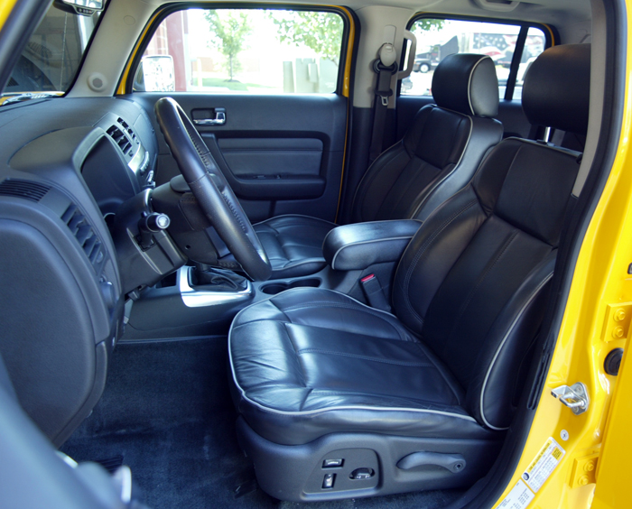 2007 Hummer H3 Ebony Leather Interior