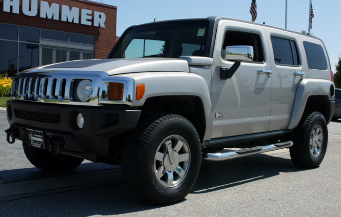 2009 Used White Hummer H3 available at Lynch Hummer