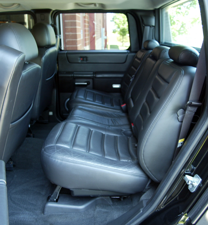 2007 Hummer H2 SUV Interior