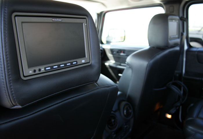 Hummer H2 DVD Headrest Kit
