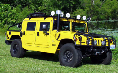 Hummer H1.