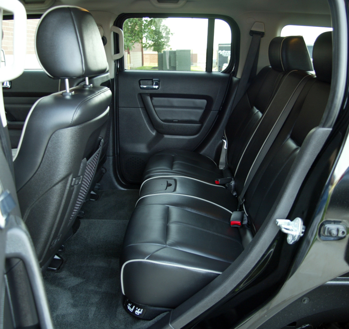 2007 Hummer H3 Interior