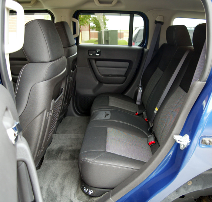 2006 Hummer H3 Interior