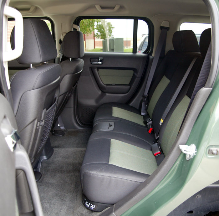 2006 Hummer H3 Interior