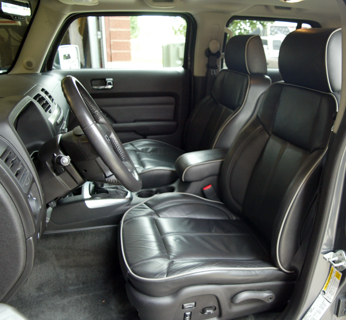 2008 Hummer H3 Ebony Leather Interior