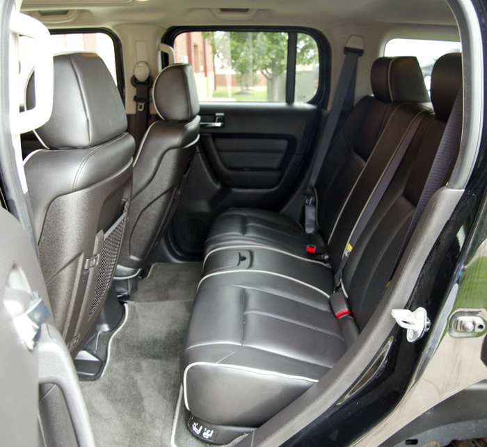 2006 Hummer H3 Rear Seat Interior